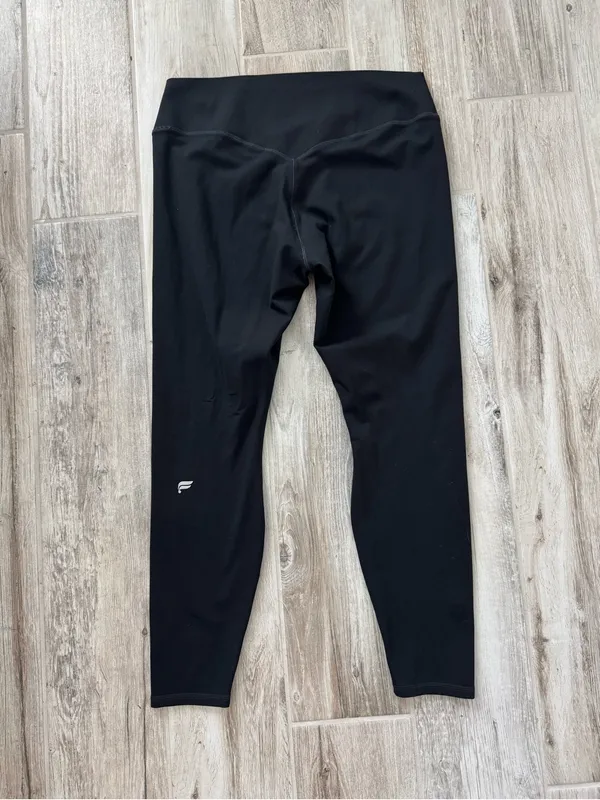Fabletics The No-Seam Pureluxe TLC Leggings 7/8 In Black Size Large - Image 10