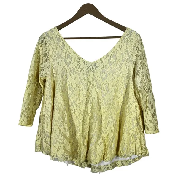 American Eagle Floral Lace V-Neck Blouse Yellow Boho 3/4 Sleeve Size M - Image 4