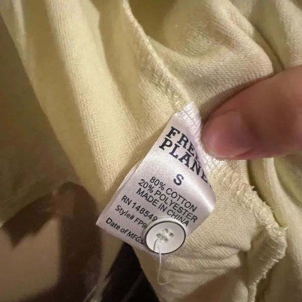 Free planet yellow terry cloth‎ small button down - Image 7