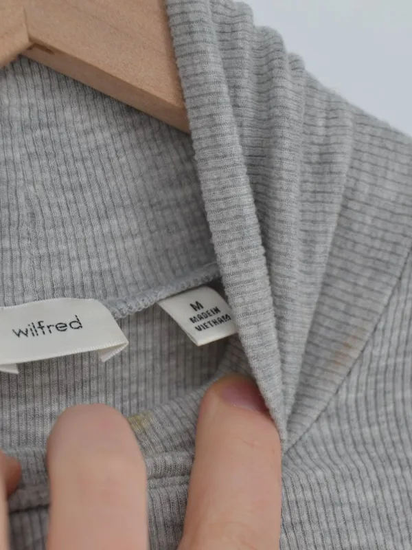 Wilfred Aritzia Ribbed Mock Neck Top Heather Gray Medium - Image 5