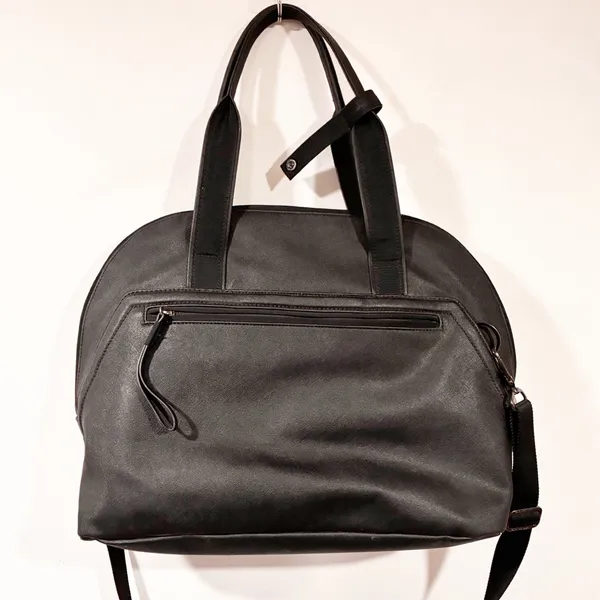 Lululemon Yin Time Bag Black Gym Travel Bag Shoulder Strap Multi Pocket - Image 4