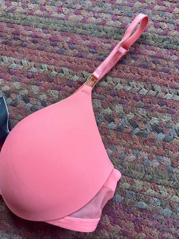 Victoria's Secret Coral Pink UPLIFT PLUNGE Padded Bra - Image 2