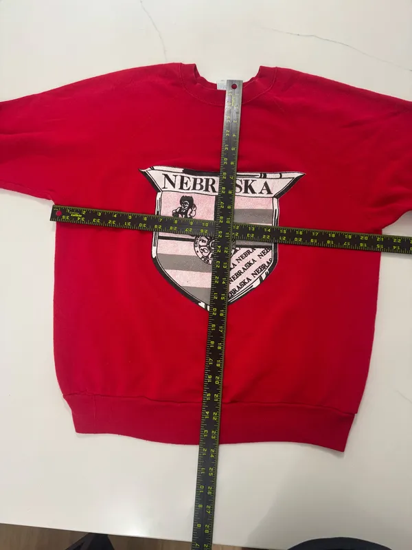 Vintage 80s Nebraska Cornhuskers Tultex Made USA Crewneck Sweatshirt Shield Graphic Large - Image 4