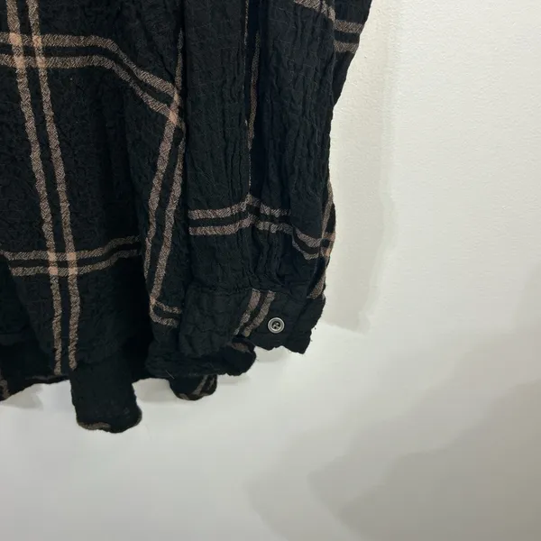 Jane and Delancey Black Checkered V-Neck Blouse - Image 4