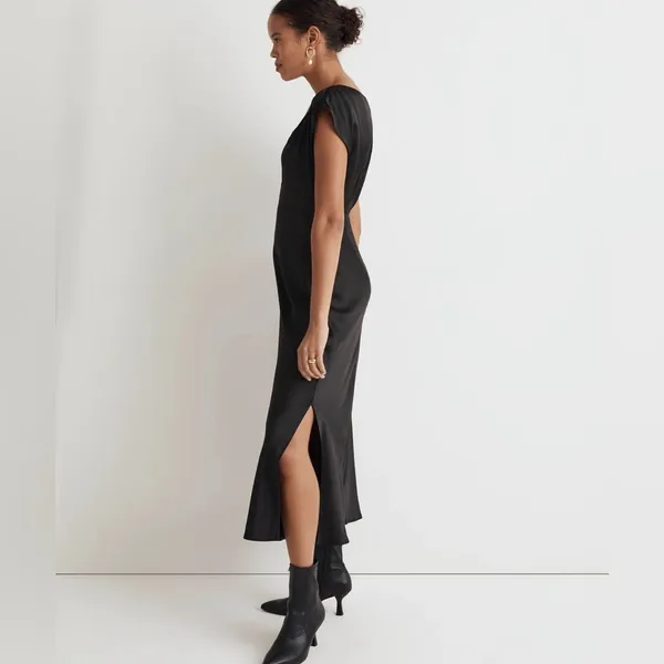 Madewell Black Wide V-Neck Midi Dress Size 00 - Image 3