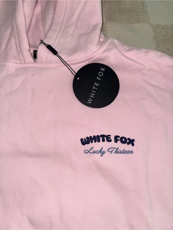 NWT White Fox Lucky Thirteen Cheyenne" oversized hoodie size M/L - Image 2