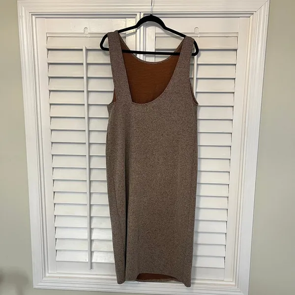 Zara Burnt Orange/Brown Ribbed Midi Dress With Back Detail Size Large‎ - Image 2