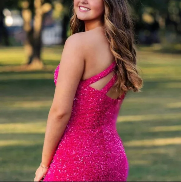 Homecoming Dress Pink Size 6 - Image 2