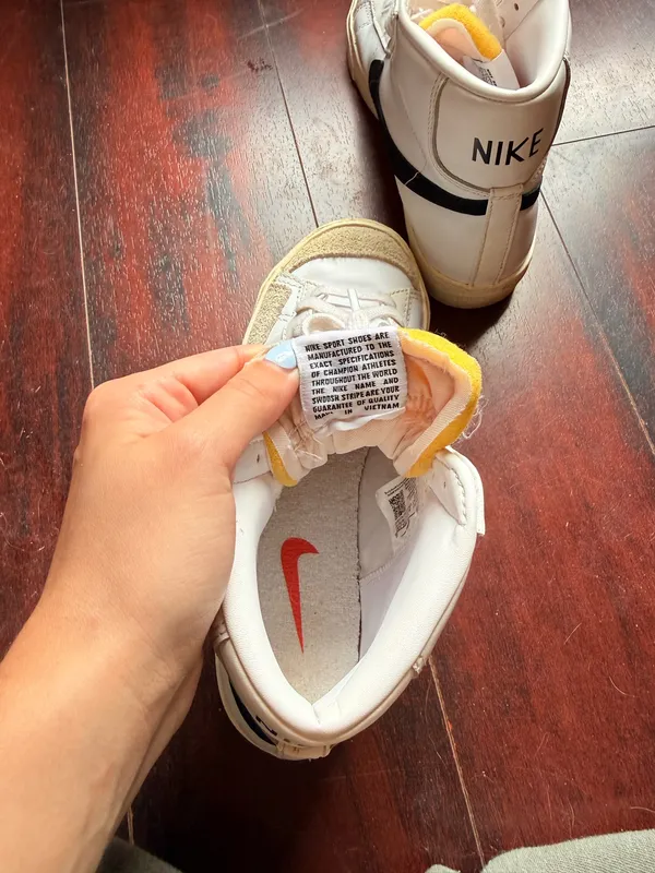 Nike Blazer Women’s Mid 77 Shoes - Image 7