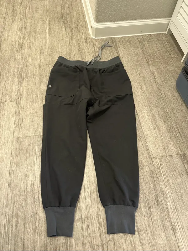 FIGS Zamora Jogger Scrub Pant - Image 2