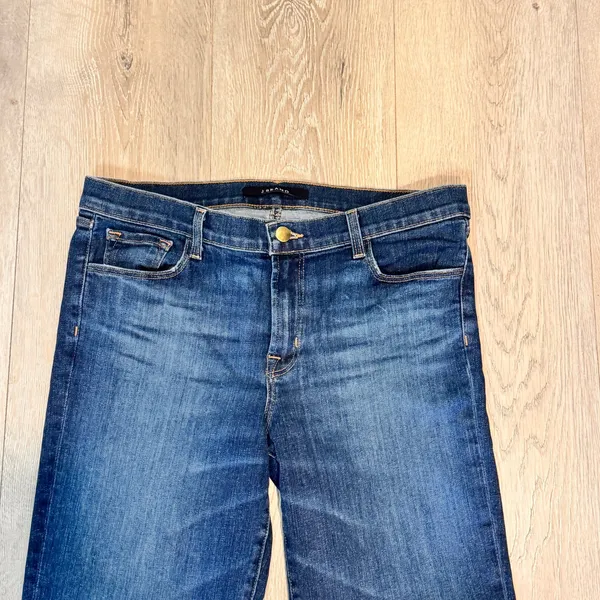 J Brand Selena Jeans Women's‎ Size 31 Dark Wash Denim Cropped Bootcut Casual - Image 2