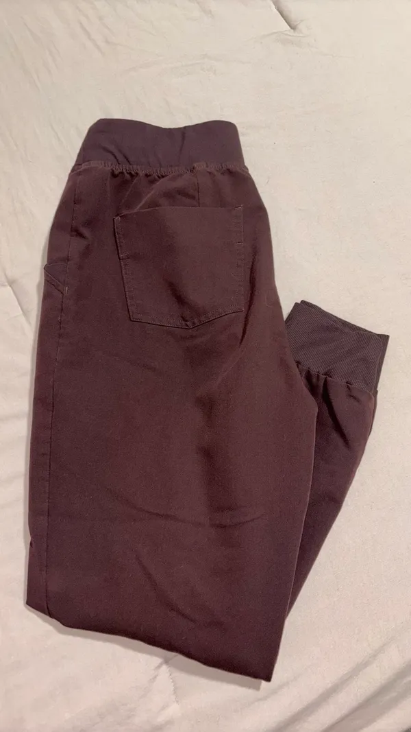 FIGS Scrub Pants High-Waisted Zamora Jogger - Image 6