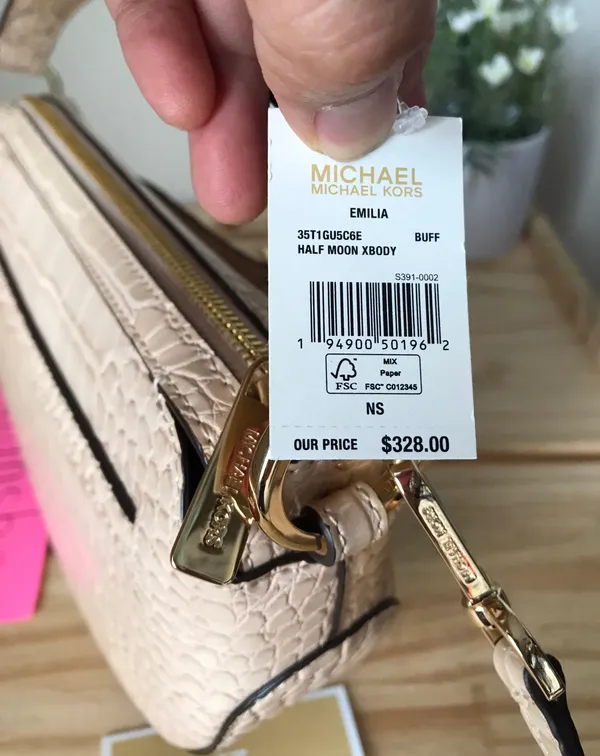 Michael Kors Purse - Image 10