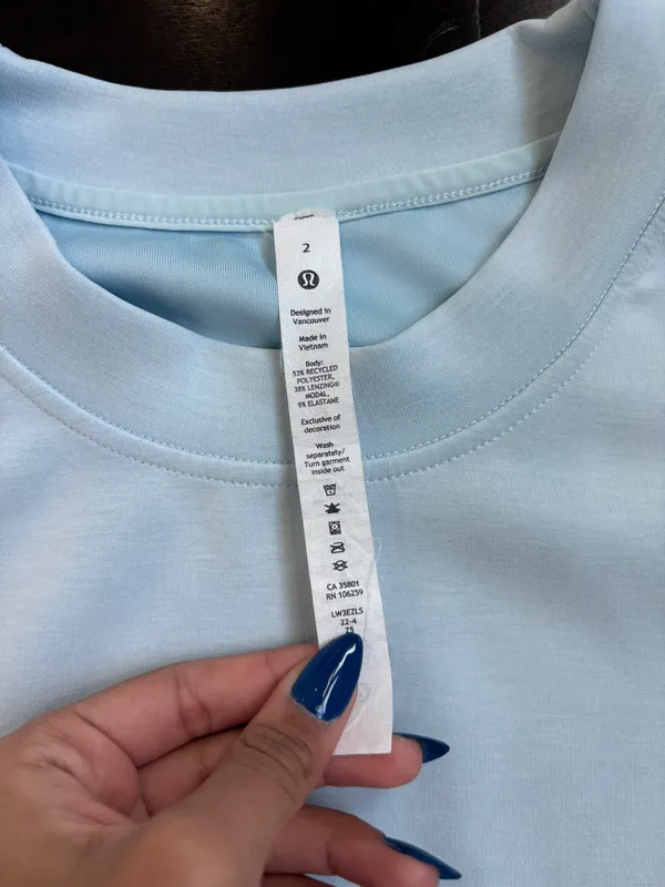 Lululemon Cropped Sweatshirt - Image 3