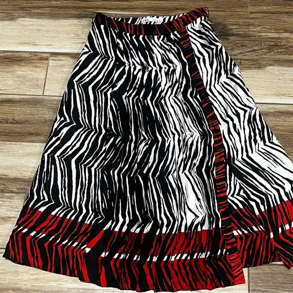 Zara black and white zebra print skirt - Image 2