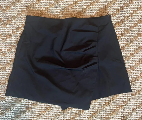ZARA Black Ruched Skort - Image 2