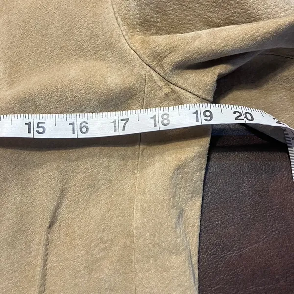A.M.I. Leather Jacket Tan Brown Suede Button Up Womens Medium Career‎ - Image 12