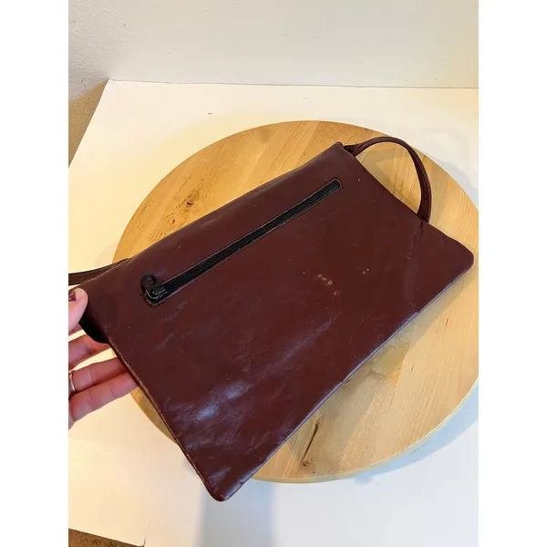 Vintage Justin Burgundy Genuine Cowhide Leather Horseshoe Detail Shoulder Bag - Image 7