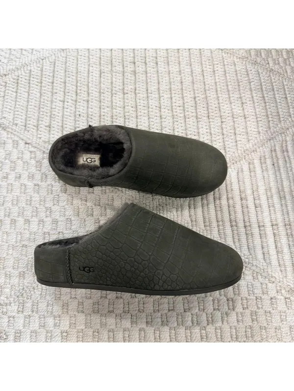 UGG Elea Embossed Slip-On Clogs in Dense Smoke - Image 3