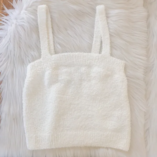 Forever 21 White super soft crop top and highwaist highrise short set, brand new with tag - Image 4