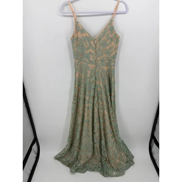 Speechless Maxi Women Size 3 Sage Green Embroidered‎ Lace V-Neck Formal Gown - Image 3