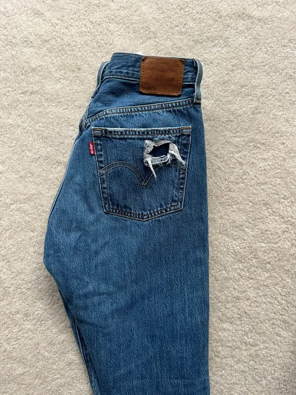 Levi Jeans  - Image 2