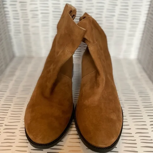 Lands End Womens Cognac Brown Suede Slouchy Ankle Boots Low Block Heel‎ Size 8.5 - Image 3