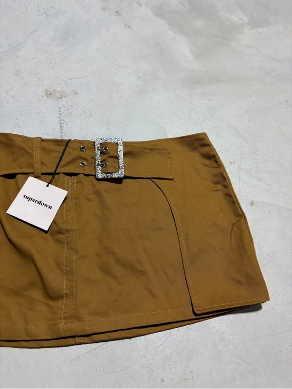 superdown NWT Mini Skirt with Rhinestone Buckle large - Image 5