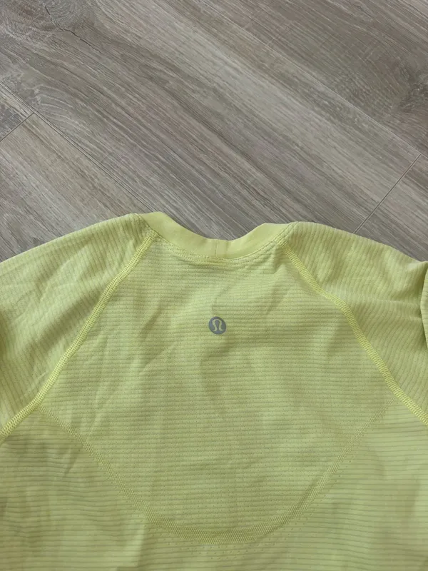 Lululemon cropped long sleeve  - Image 2