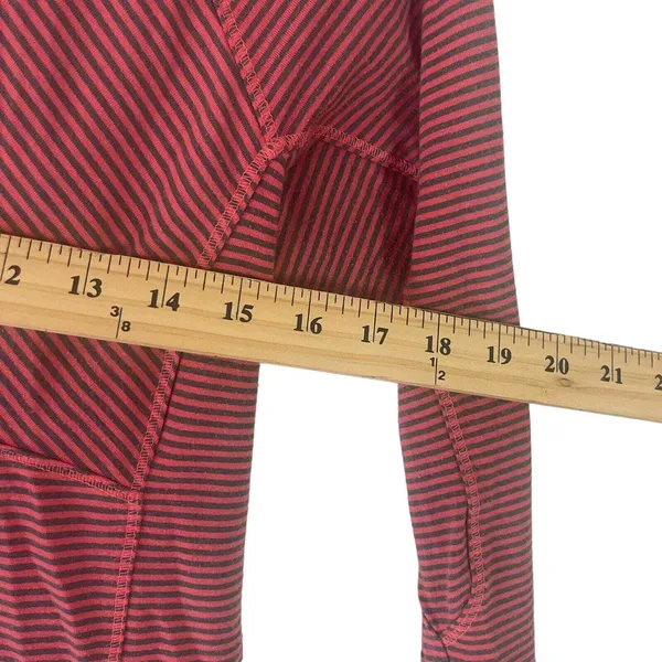 Columbia Women's Size Medium Pink Grey Striped‎ Half Zip Sweater - Image 6