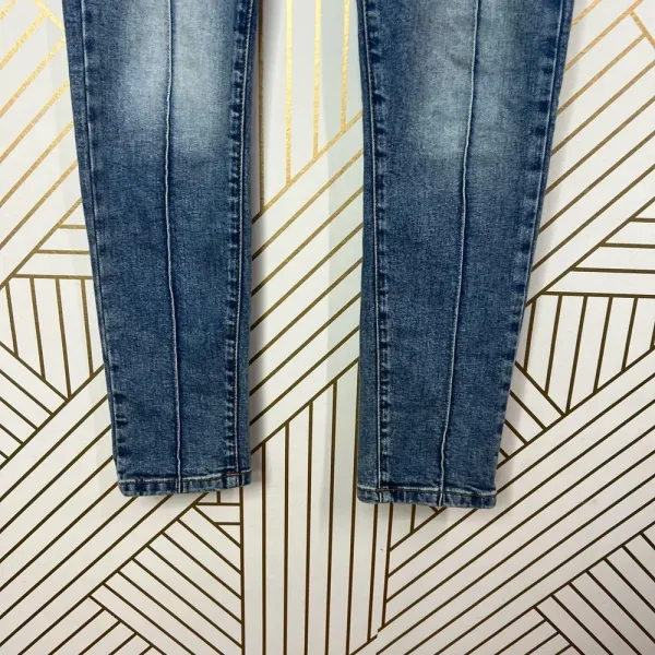 Revice Venus Crop Star Jeans in‎ Stargazer Medium Wash Blue Size 26 - Image 6