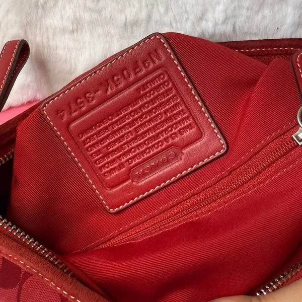 y2k Coach Vintage Soho Red Jacquard Shoulder Bag Crossbody - Image 10