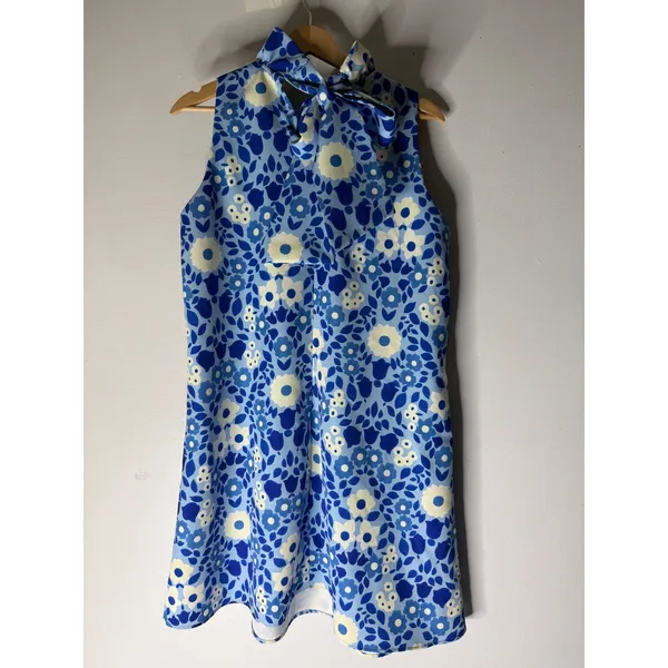 Tuckernuck‎ Blythe Shift Dress Womens L Blue & White Floral Bow Back Swing Short - Image 2