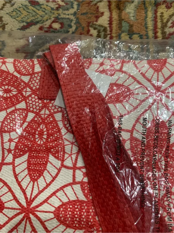 Floral Design Spring Summer Tote Bag Red And White Brand New - Image 3