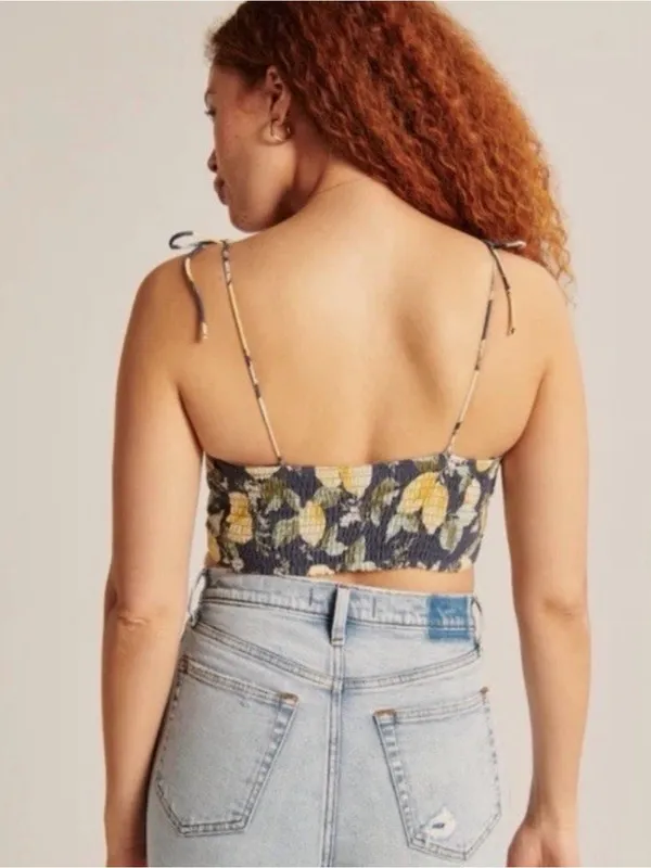 Abercrombie & Fitch Size Medium Blue Linen-Blend Crop Top Lemon Print Boho - Image 2