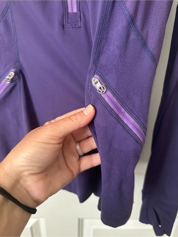 Lululemon Run Wild Pullover Women's Size 6 Purple Plum 1/2 Zip Thumbholes - Image 8