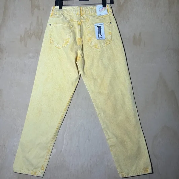 Yellow Pearl-Studded Denim‎ Jeans – Women’s Size L. NWT - Image 8