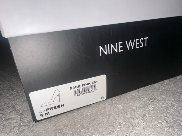 Nine West heels pink suede - Image 3