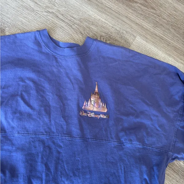 2021 Walt Disney World 50th Anniversary Castle Spirit Jersey Purple Size M - Image 6