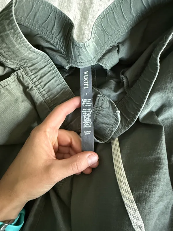 Vuori Hiking Pants - Image 4