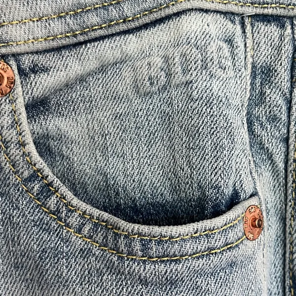 BDG Urban Outfitters Light Wash High Rise Straight Leg Jeans 27W Blue‎ Denim - Image 4