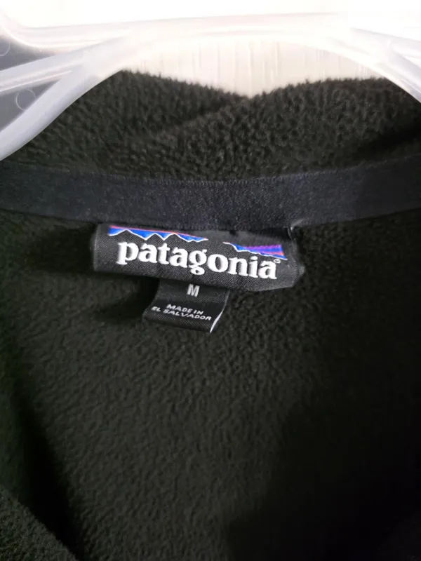 Patagonia Women’s Black Micro D Quarter Zip Fleece Med. 4027 - Image 4
