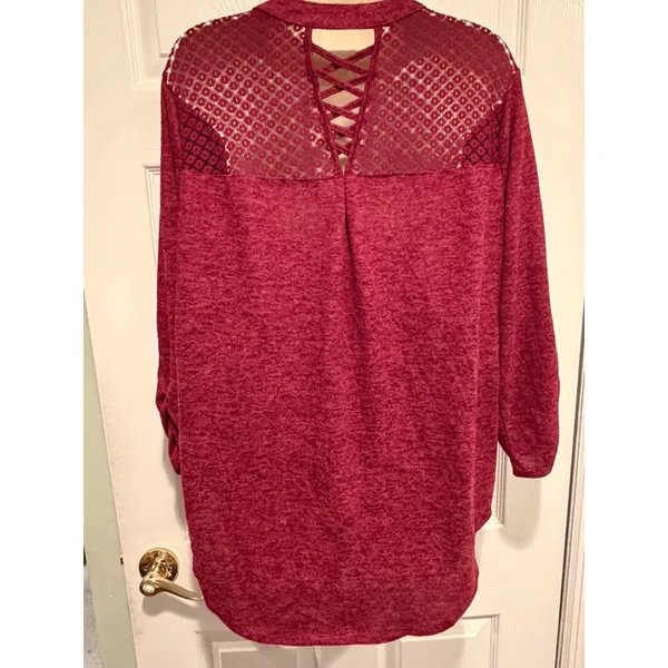 Y2K Maroon Lace Back Long Sleeve Henley‎ Top Women’s XXL 2X No Boundaries - Image 6
