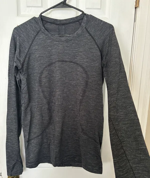 Lululemon Swiftly Tech Long Sleeve - Image 5