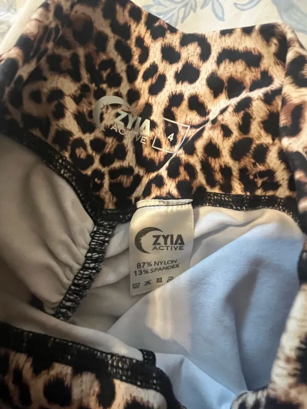 Zyia Active Leggings Leopard - Image 4