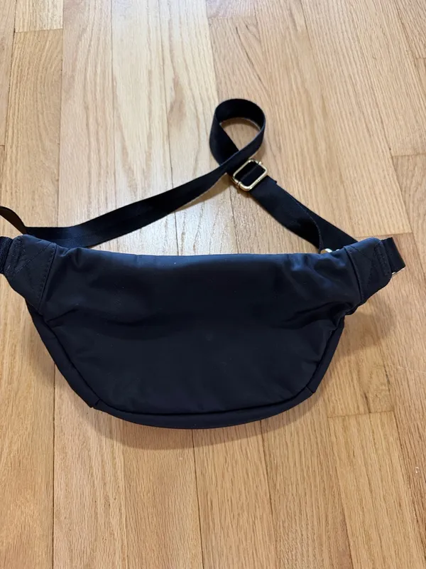 Stoney Clover Lane Black S Monogram Patch Fanny Pack - Image 6