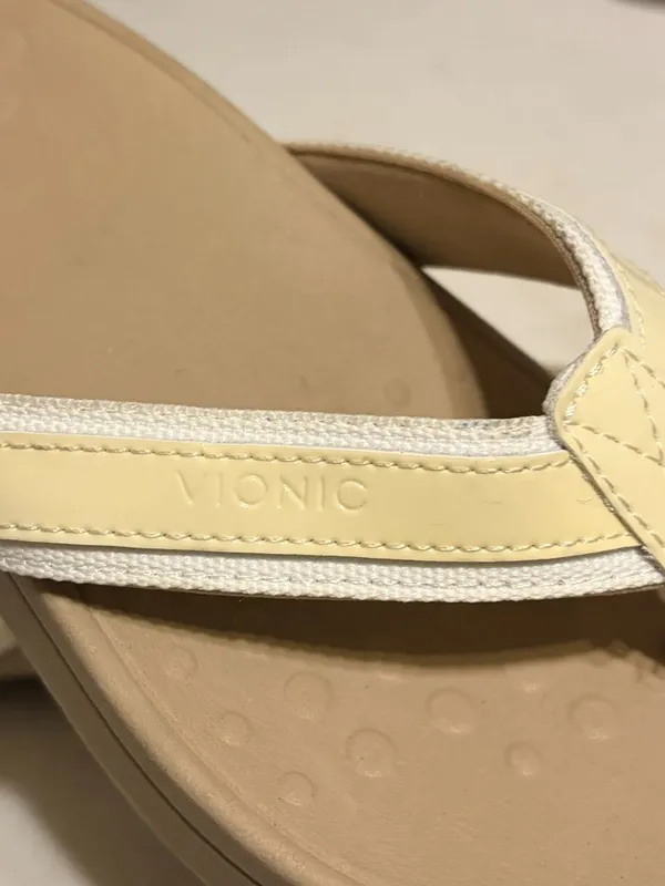 Women's Vionic 380 High Tide Beige Tan Flip Flop Wedge Sandals Size 5 - Image 2