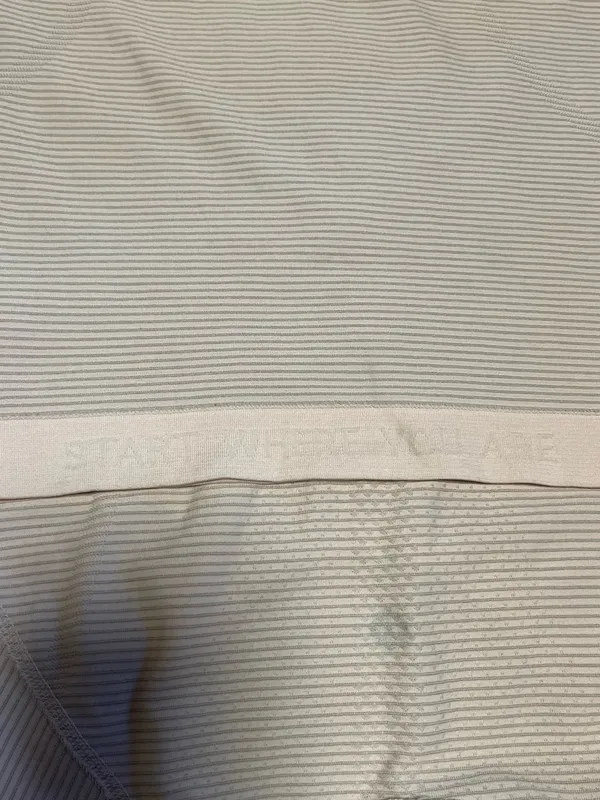 Lululemon Swiftly Tech Short Sleeve Shirt Size 8 - Image 4