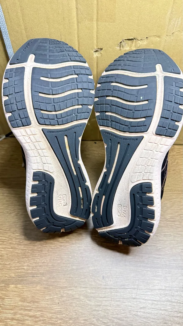 Brooks Glycerin 19 Women's Running Shoessize 7 - Image 7