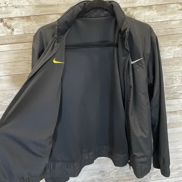 Nike Womens M Jacket‎ Reversible Black Fit Dry Hidden Hood Running Cycling Logo - Image 4